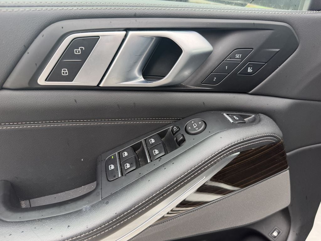 2025 BMW X5 xDrive50e