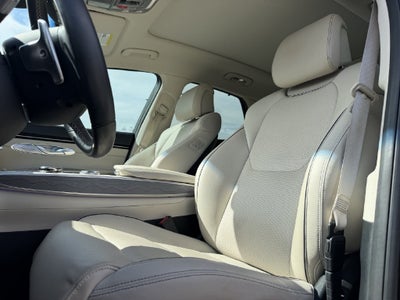 2023 Genesis GV70 2.5T Advanced