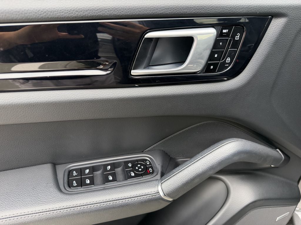 2021 Porsche Cayenne S
